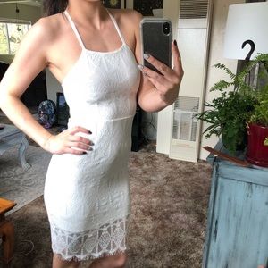 Lulu’s fitted backless white lace dress